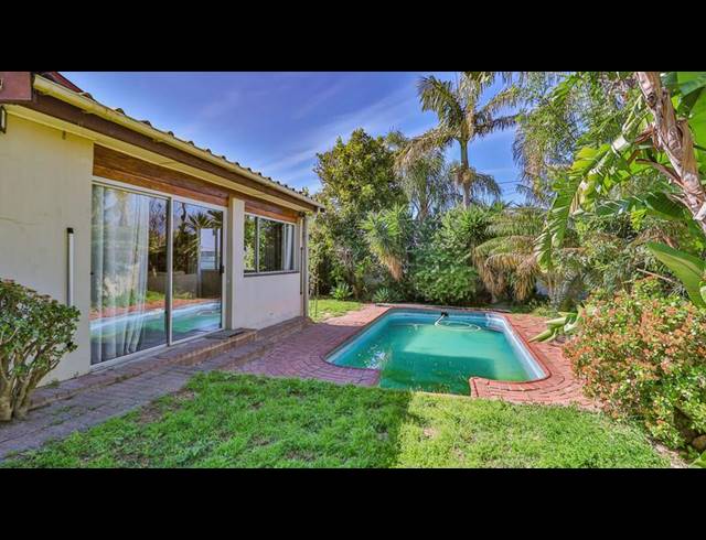 4 BEDROOM HOUSE FOR SALE IN NORTHERN PAARL
